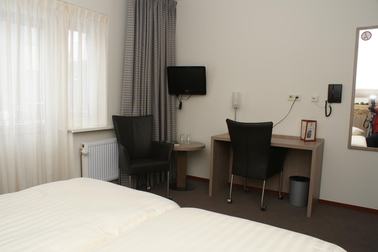 Hotel Ekamper Oosteinde Room photo